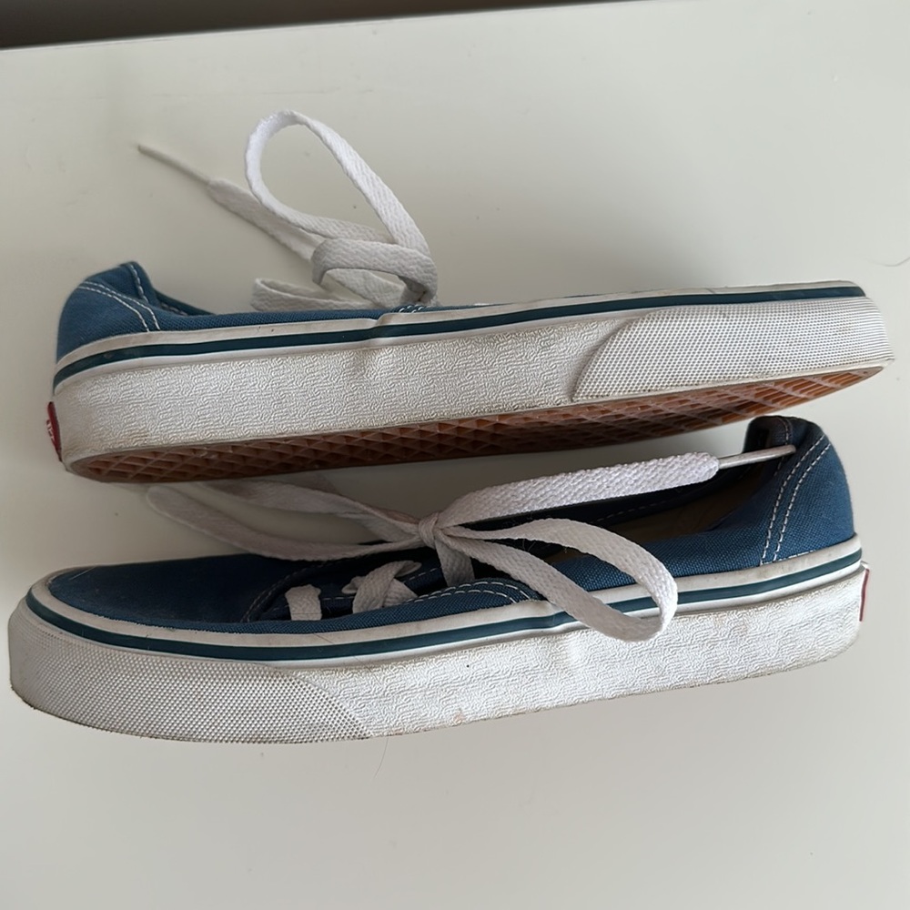 Vans size 6 - Picture 3 of 3